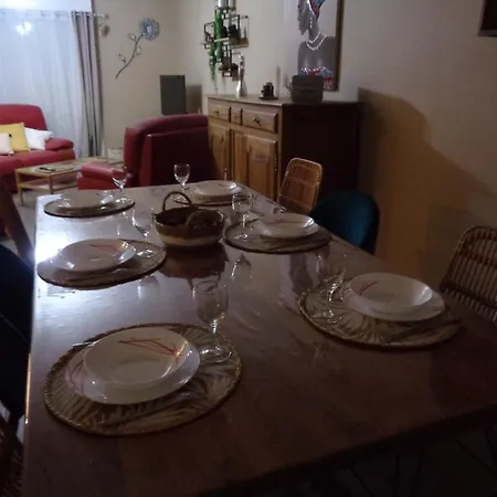 בית נופש Le De La Douceur D'antan *